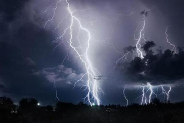 Cari Signal, Siswa SMA di Fatuleu Malah Tewas Tersambar Petir