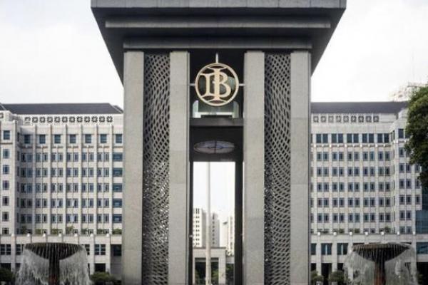 Asyik, Bunga Kredit Turun Hampir 10 Persen