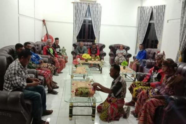 Tokoh Adat Temui Wabup TTS Tuntut Desa Kot`olin Dimekarkan