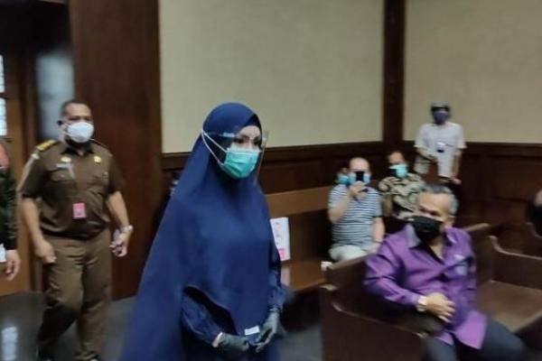 Jaksa Meyakini Pinangki Malasari Terima Uang USD 500 Ribu dari Djoko Tjandra