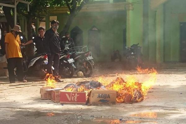 Tuntut Macron Minta Maaf, Seruan Boikot Produk Prancis Terus Dilakukan