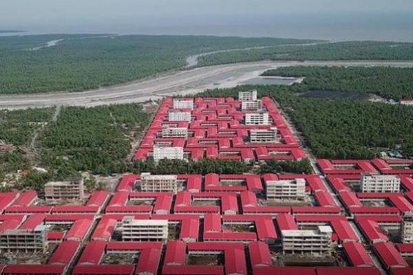 Bangladesh Didesak Hentikan Relokasi Pengungsi Rohingya ke Pulau