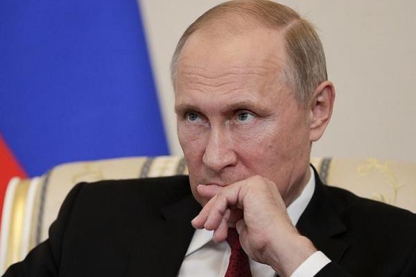 Rusia Larang Masuk Pejabat Tinggi AS dan Beri Sanksi Pengusiran Diplomat 