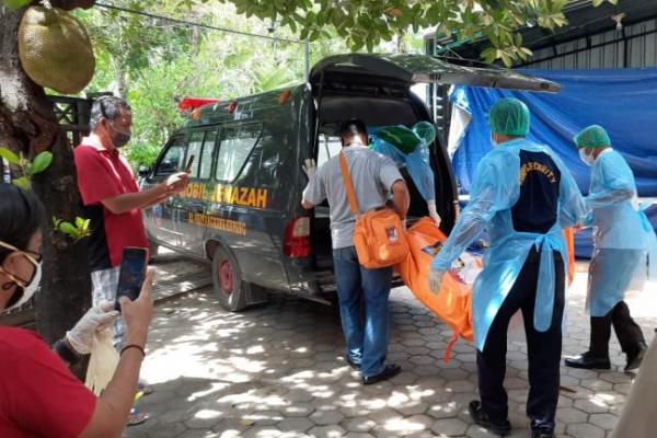 Keluarga Tuntut Jenasah PNS Dinsos Provinsi NTT Diotopsi