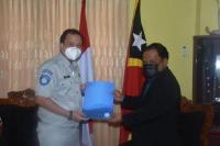 Warga Timor Leste Terima Santunan Kecelakaan dari Jasa Raharja