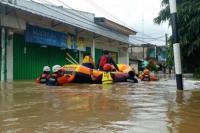 Akibat Banjir, YLKI Gratiskan Biaya Tol
