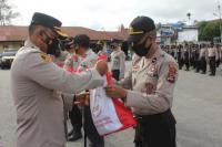 1.000 Paket Sembako Bantuan Presiden Didistribusikan ke Masyarakat Terdampak Covid-19