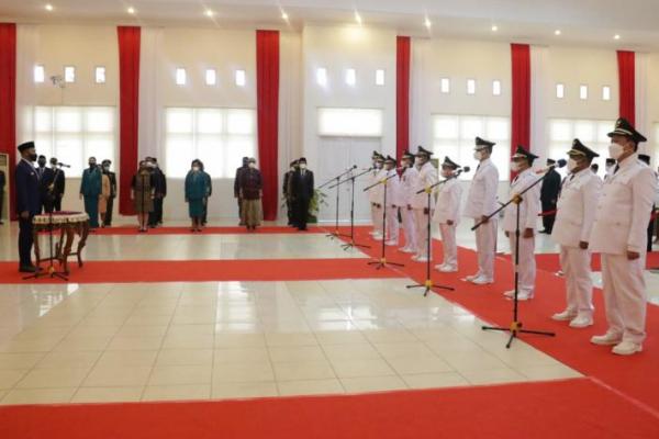 Gubernur NTT Lantik Bupati dan Wabup Lima Kabupaten Hasil Pilkada Serentak 2020