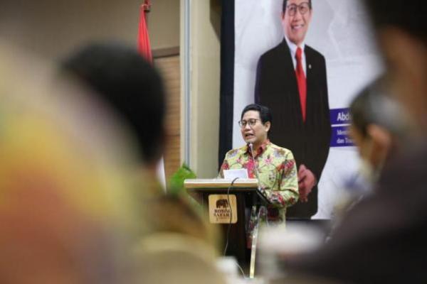 Rapat Sinkronisasi Program, Gus Menteri: Fokus Bangun Kewilayahan Sampai Tuntas