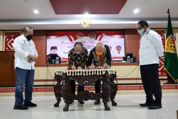FGD Bareng DPD, Wagub NTT Minta Pemerintah Tidak Impor Garam