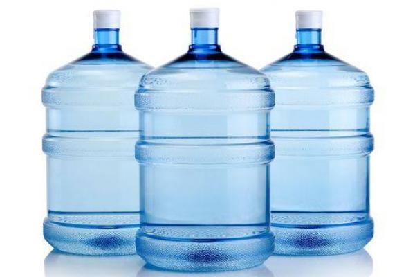 Ilustrasi galon guna ulang (foto: Klikdokter) 