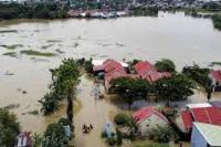 Belasan Rumah Warga di Sumba Timur Terendam Banjir 