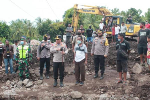 Kapolda NTT ke Adonara Tinjau Lokasi Bencana