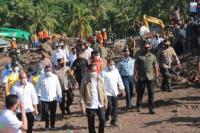 Jokowi Janji Segera Bangun Semua Rumah Korban Bencana di Adonara