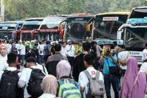 Indonesia Larang Seluruh Moda Transportasi Angkut Pemudik Lebaran