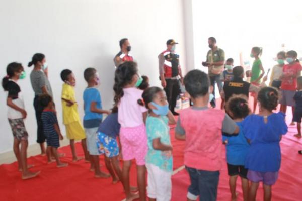 Mabes Polri Terjunkan Tim Dampingi Anak Korban Badai Seroja