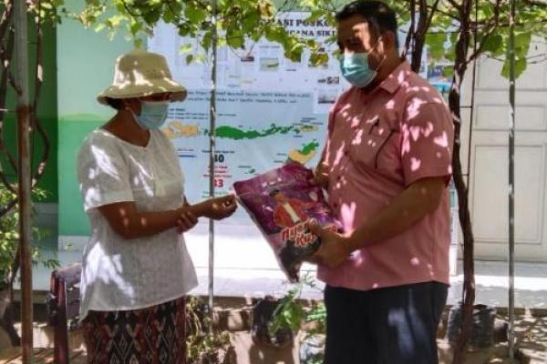 Bumi Indah Salurkan 500 Paket Sembako untuk Korban Seroja di NTT