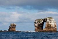 Situs Terkenal Kubah Darwin di Galapagos Runtuh