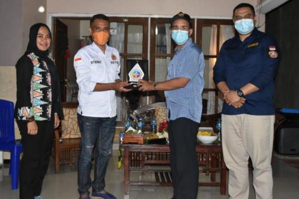 Wali Kota Kupang Bantu Wifi Gratis untuk Karang Taruna 