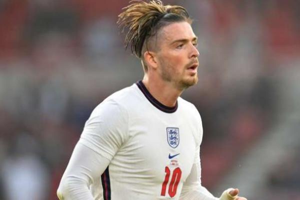 Chelsea Bidik Kapten Aston Villa Jack Grealish