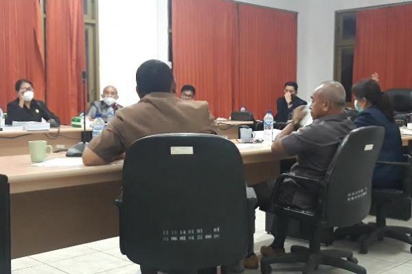 Ketua Komisi IV DPRD Kota Kupang Usir Wartawan Saat Adili Kepala BPBD Terkait Tandon Air