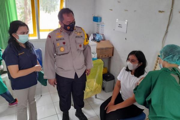 Vaksinasi Covid-19 di Polda NTT Lampaui Target