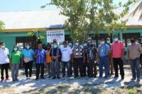 Bupati Kupang Tanam Jagung Bersama Poktan di SD Naibonat