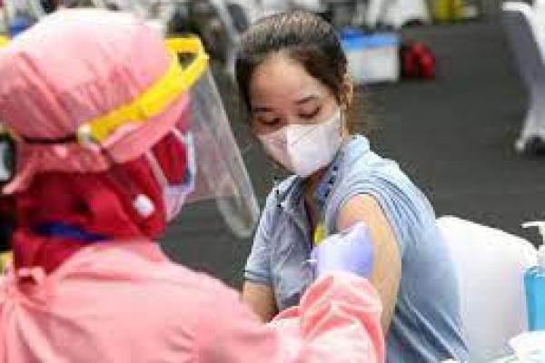 Vaksinasi Mencegah Kondisi Serius Ketika Terinfeksi Covid-19