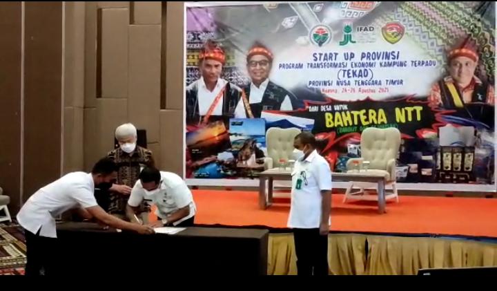 Menteri Desa PDTT Teken MoU Bersama Bupati Manggarai