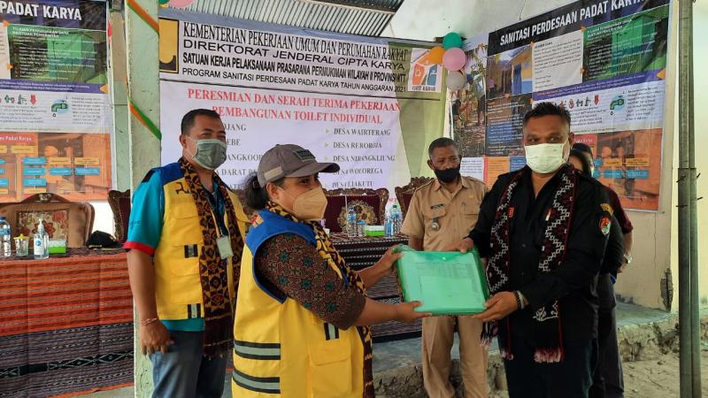 Sandes Program Kementerian PUPR di Sikka Diresmikan