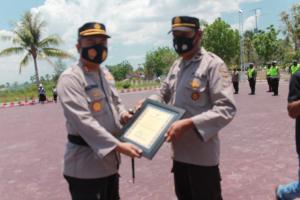 Aksi Humanis Perwira Polres Kupang Tuai Penghargaan dari Kapolda NTT