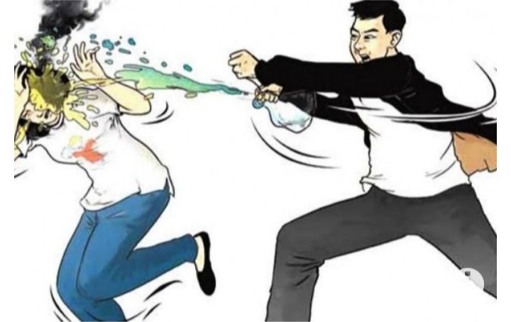  Video Viral di Medsos Adu Mulut Seorang Perempuan Petugas Koperasi Sampai Kena Tendang