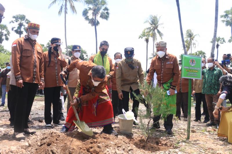  Puncak HKAN 2021 di Kupang, Dirjen KSDAE KLHK Teken Kerja Sama dengan Pemprov NTT