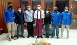 Gubernur Viktor Laiskodat Tantang KNPI Kembangkan Potensi Alam NTT