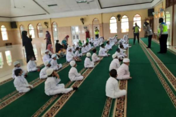 Siswa TK di Kota Kupang dapat Edukasi Aturan Berlalu Lintas