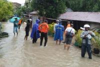 Tim SAR Bantu Pencarian Korban Terseret Banjir di Kupang