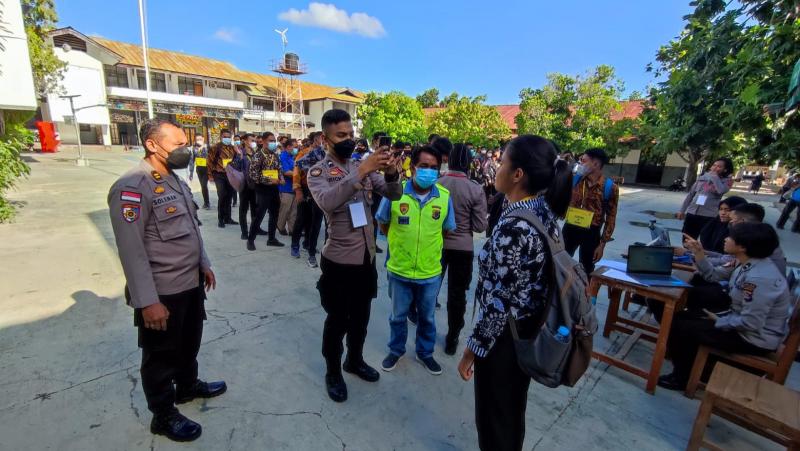 Perdana, Ribuan Casis Bintara Polri Polda NTT Jalani Facematching Sebelum Ujian Akademik