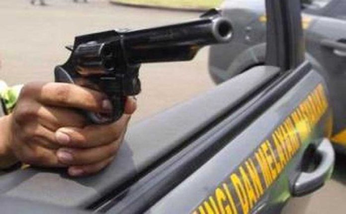 Satu Anggota Polisi di Sumba Barat Daya Kena Tembak Senjata Rekannya yang Meledak di Mobil