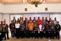 Dewan Komisaris BPD se-Indonesia Timur Hadiri Seminar Bank NTT di Labuan Bajo
