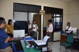 Sidak ke OPD, Sekda Kota Kupang Minta ASN Tingkatkan Disiplin dan Kebersihan 
