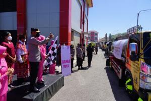  Tiga Desa di TTS Dapat Bantuan Air Bersih dari Polda NTT 