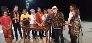 Penjabat Wali Kota Kupang Launching Pusat Kuliner di Pantai LLBK 