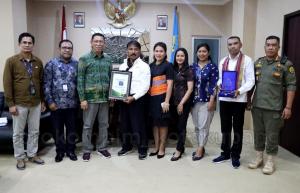 Pegadaian Dukung Program Kebersihan Pemerintah Kota Kupang 