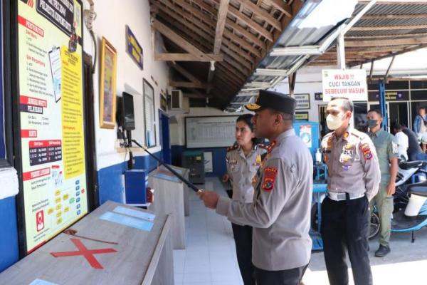 Kapolda NTT Sidak ke Satpas SIM Polresta Kupang Kota