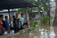 Hujan Deras dan Drainase Tersumbat, 10 Rumah Warga di Oesapa Terendam Banjir