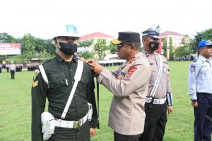 Satbrimob Polda NTT Patroli Sambang di Sejumlah Gereja di Kota Kupang