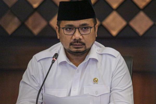 Kunjungi Gereja Katolik St Yoseph Kupang, Menag Yaqut Tegaskan jadi Menteri Semua Agama