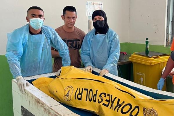  Jenazah Korban Penembakan Oknum Polisi di Sumba Barat Jalani Otopsi