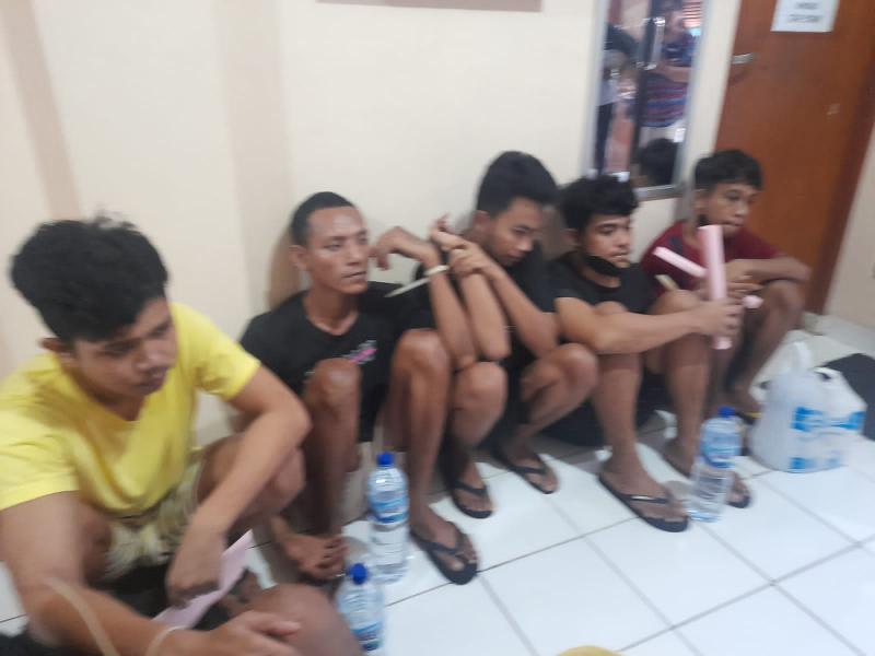 P21, Berkas Perkara dan Enam Tersangka Kasus Pembunuhan di Kupang Dilimpahkan ke Jaksa