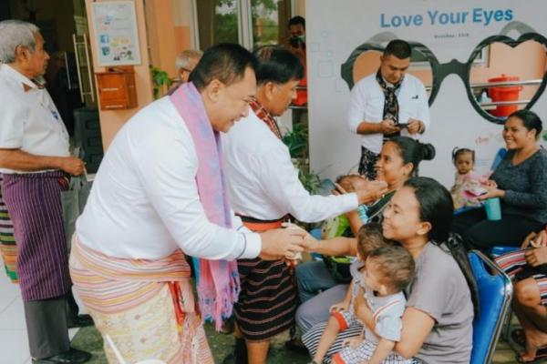 Ekspresi Cinta Kasih yang Menggema di Valentine Day, Bank NTT Bantu Baduta Stunting